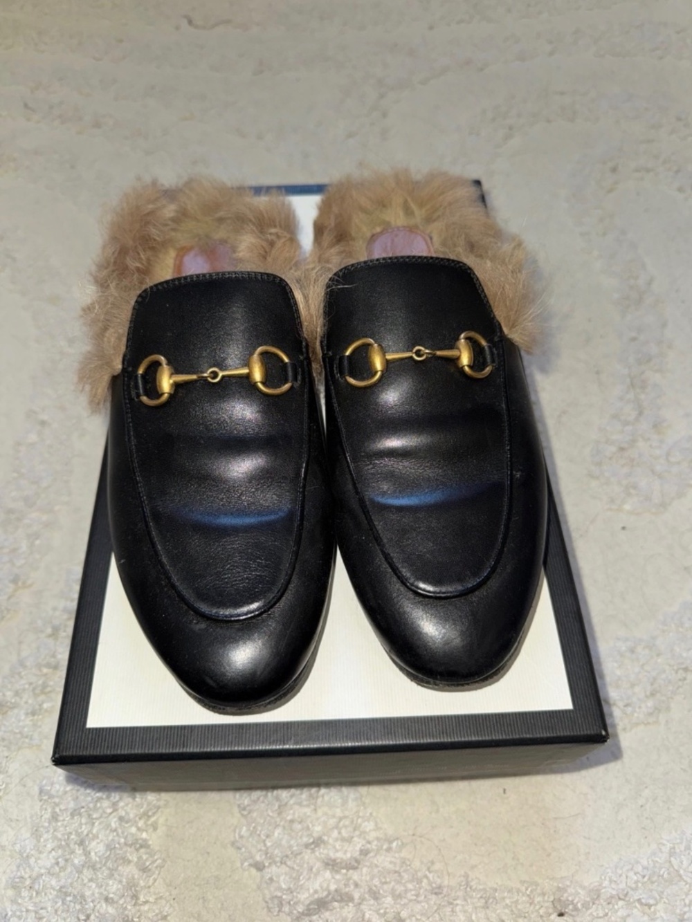 Gucci black leather fur Princetown Slippers